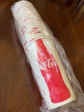 Coca Cola White paper Disposable 25 Cups  sleeve with Red Bottle Design 32oz